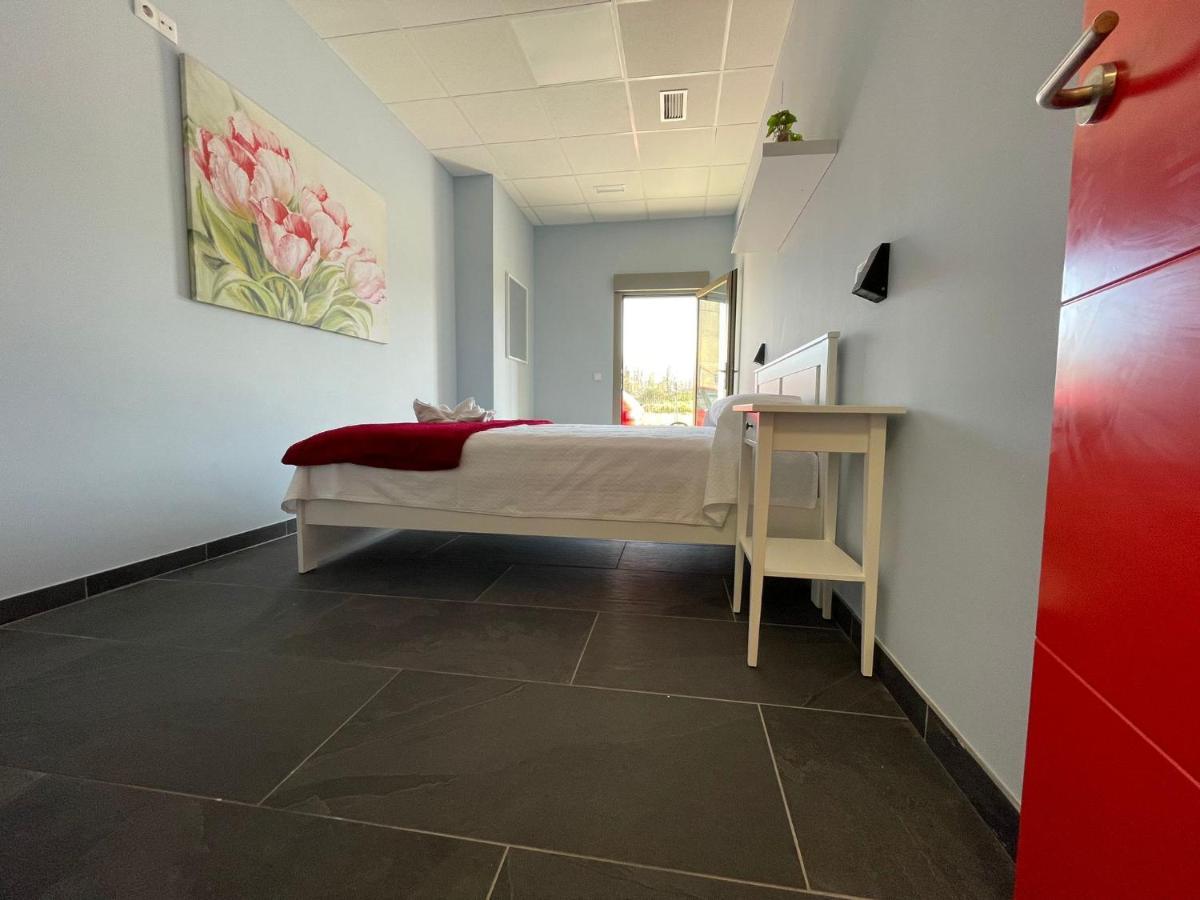 Hostel & Rooms O Albergue Da Meiga Padrón Екстериор снимка